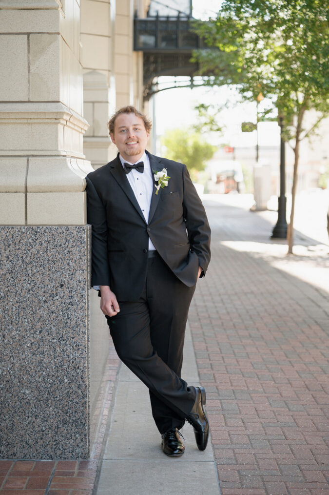 Elegant wedding portraits captured at the Tulsa Club Hotel