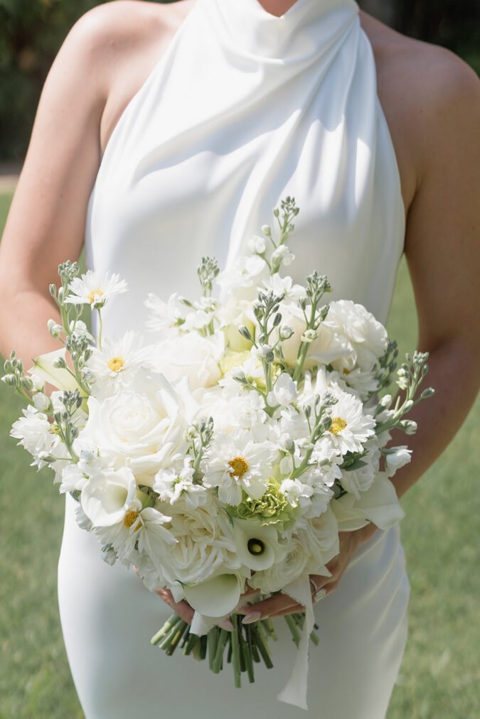 Traditional wedding details at the Oklahoma Hall of Fame