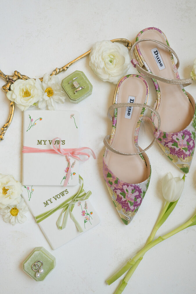 Customized wedding details at the Oklahoma Hall of Fame